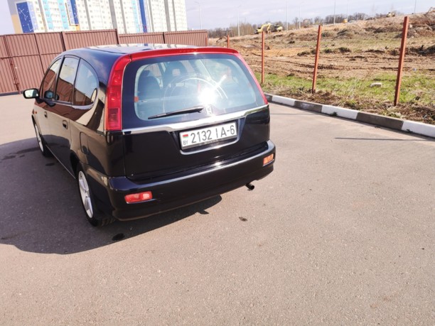 Honda Stream I, 7 мест, 2001 г.