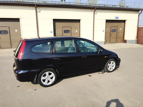 Honda Stream I, 7 мест, 2001 г.