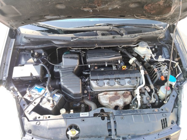 Honda Stream I, 7 мест, 2001 г.