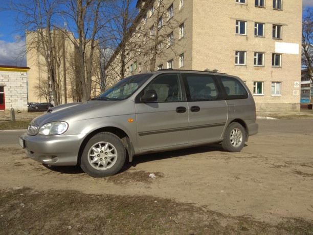 Kia Carnival I, 5 мест, 1999 г.