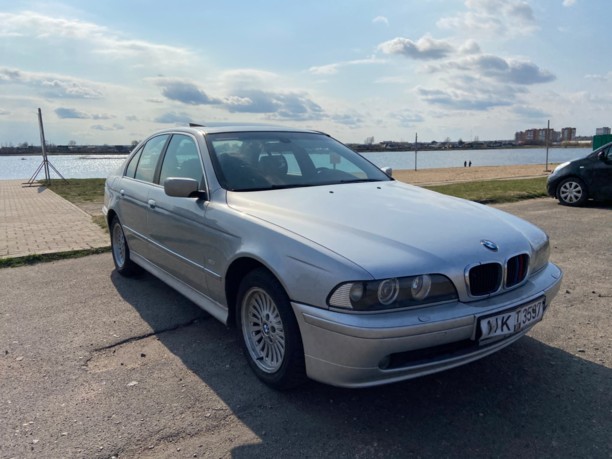 BMW 5 серия E39, 2001 г.