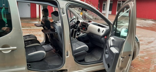 Citroen Berlingo II · Рестайлинг, 5 мест, 2013 г.
