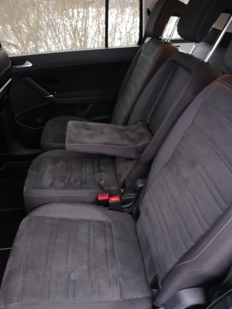 Volkswagen Touran III, 7 мест, 2016 г.
