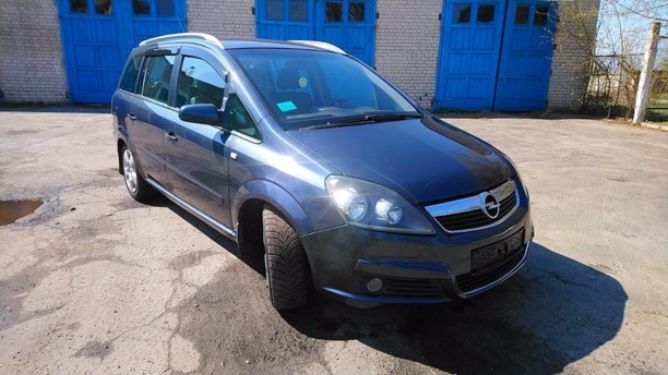 Opel Zafira B, 7 мест, 2006 г.