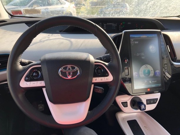 Toyota Prius Prime, 2016 г.