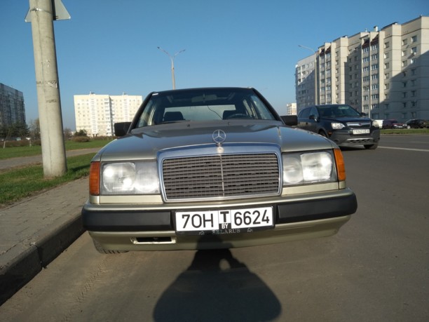 Mercedes-Benz E-Класс W124, S124, C124, A124, 1988 г.