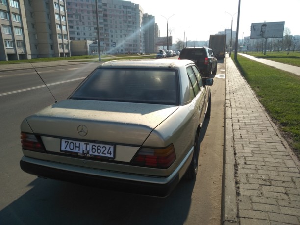 Mercedes-Benz E-Класс W124, S124, C124, A124, 1988 г.
