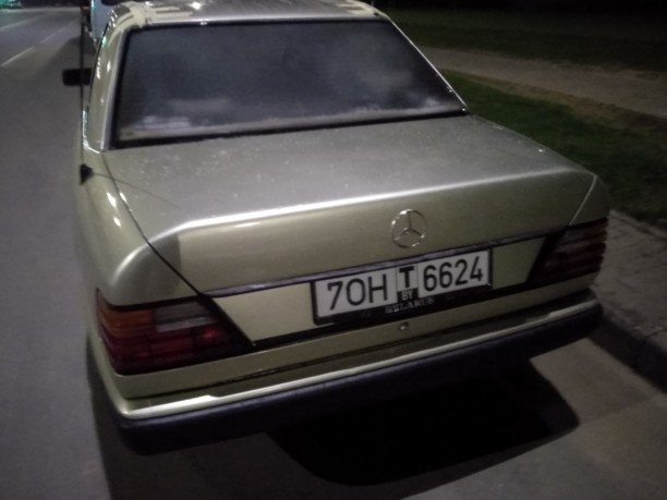 Mercedes-Benz E-Класс W124, S124, C124, A124, 1988 г.