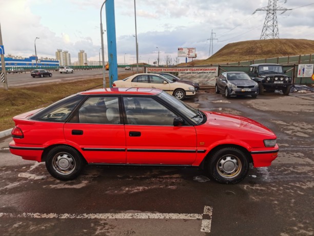 Toyota Corolla VI (E90), 1990 г.