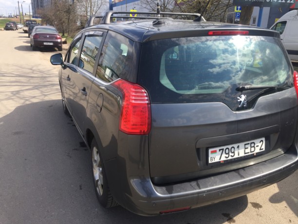 Peugeot 5008 I, 5 мест, 2009 г.