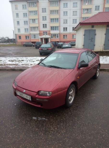 Mazda 323F, 1998 г.