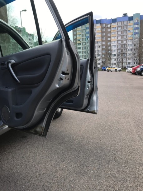 Toyota RAV4 II (XA20), 5 мест, 2003 г.