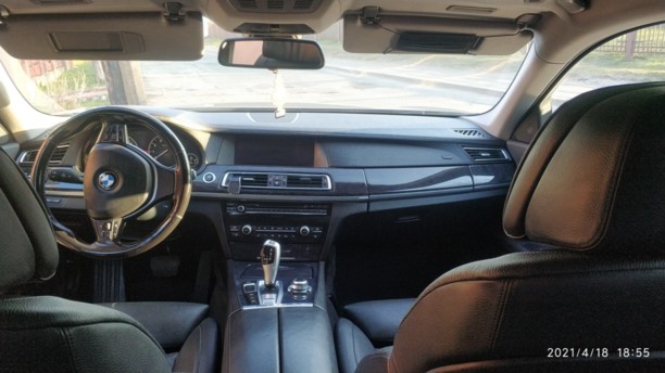 BMW 7 серия F01, F04, 2009 г.