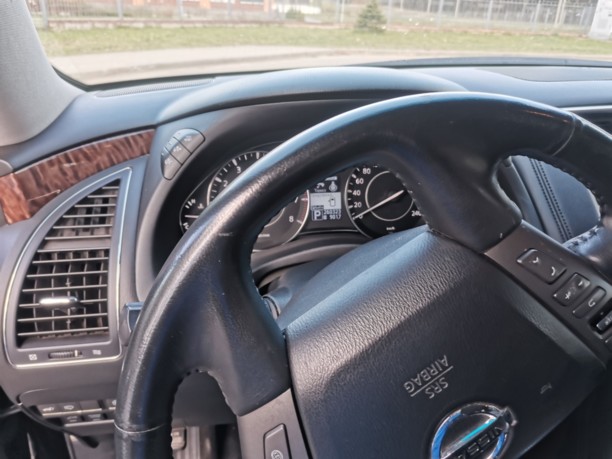 Nissan Patrol Y62 · Рестайлинг, 7 мест, 2013 г.