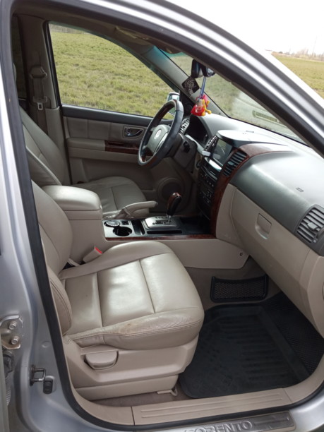 Kia Sorento I, 5 мест, 2004 г.