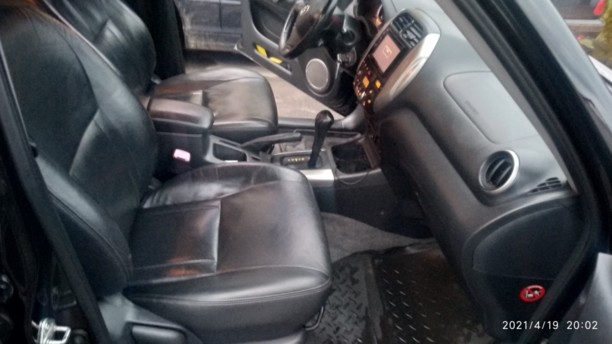 Toyota RAV4 II (XA20) · Рестайлинг, 5 мест, 2004 г.
