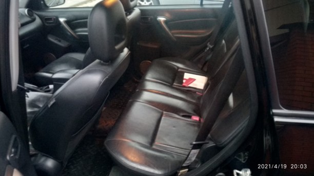 Toyota RAV4 II (XA20) · Рестайлинг, 5 мест, 2004 г.