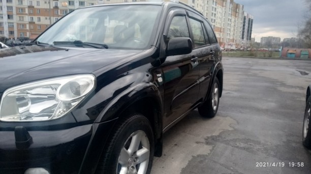 Toyota RAV4 II (XA20) · Рестайлинг, 5 мест, 2004 г.
