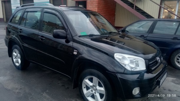 Toyota RAV4 II (XA20) · Рестайлинг, 5 мест, 2004 г.