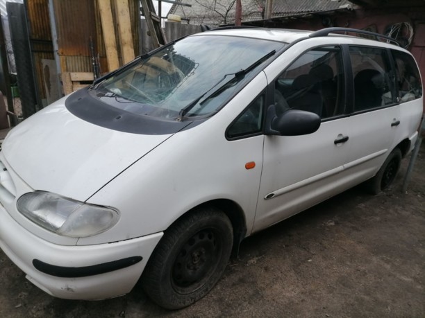Ford Galaxy I, 7 мест, 1997 г.