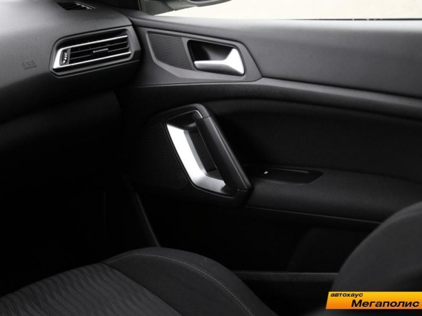 Peugeot 308 T9, 2015 г.