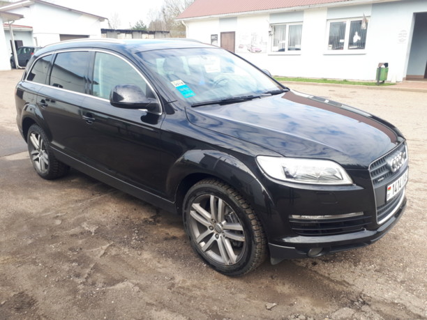 Audi Q7 4L, 7 мест, 2007 г.