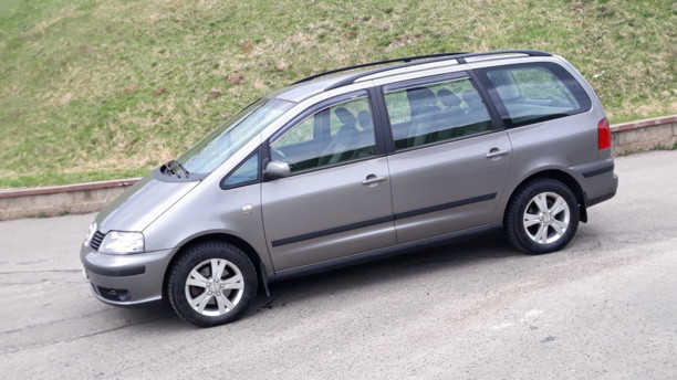 SEAT Alhambra I · Рестайлинг, 7 мест, 2009 г.