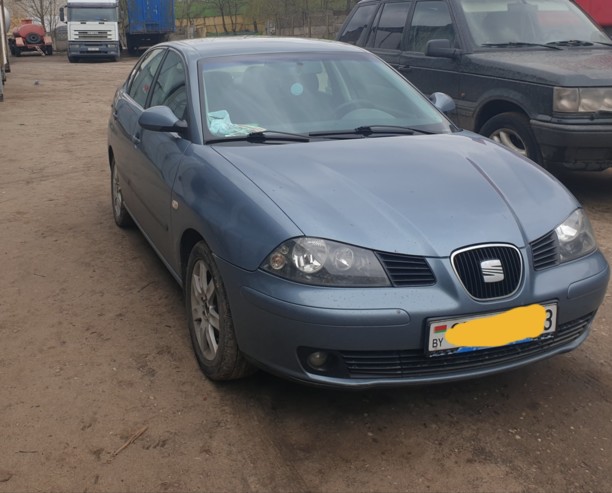 SEAT Cordoba II, 2004 г.