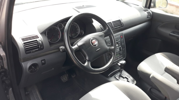 SEAT Alhambra I · Рестайлинг, 7 мест, 2009 г.