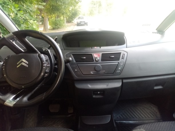 Citroen C4 Grand Picasso I, 7 мест, 2010 г.
