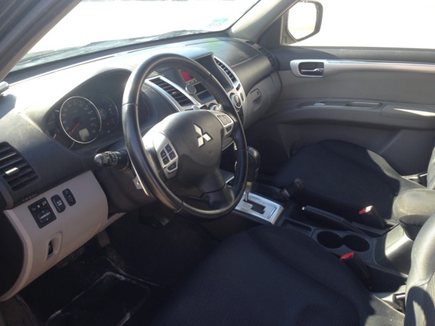 Mitsubishi Pajero Sport II, 2012 г.