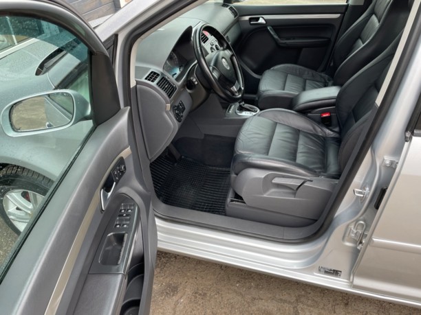 Volkswagen Touran I · Рестайлинг, 5 мест, 2008 г.
