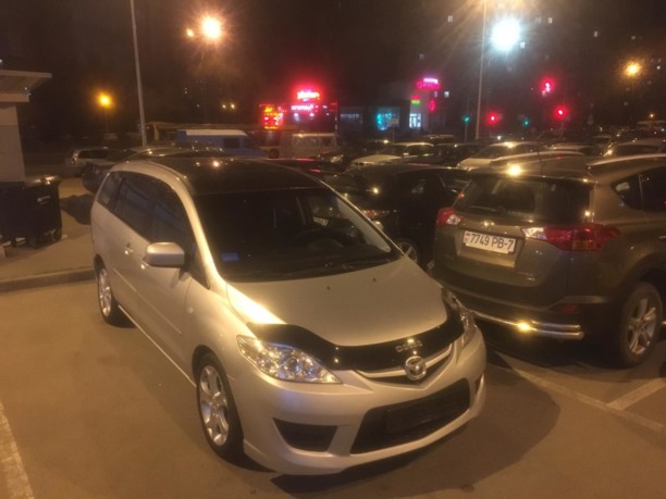 Mazda 5 I · Рестайлинг, 7 мест, 2008 г.
