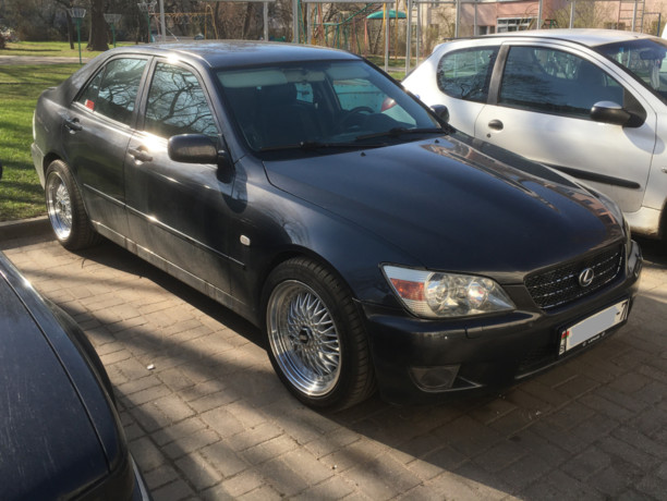 Lexus IS I, 2000 г.
