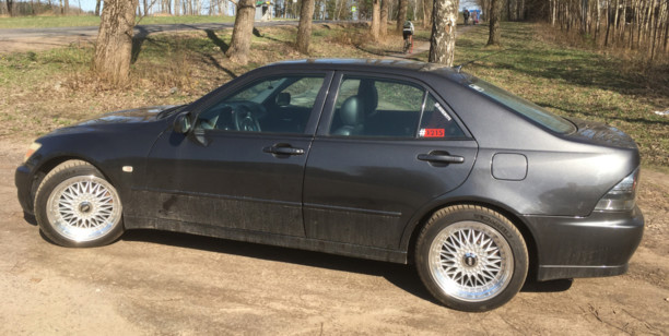 Lexus IS I, 2000 г.
