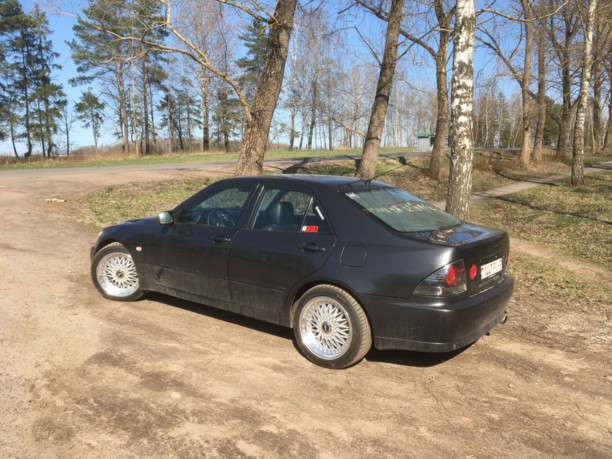 Lexus IS I, 2000 г.