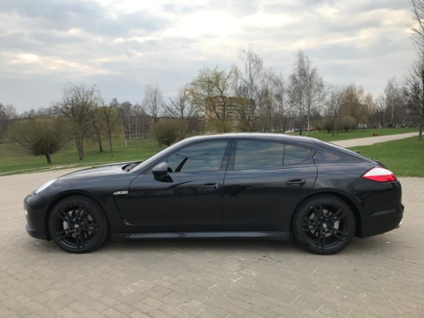 Porsche Panamera 970, 2010 г.