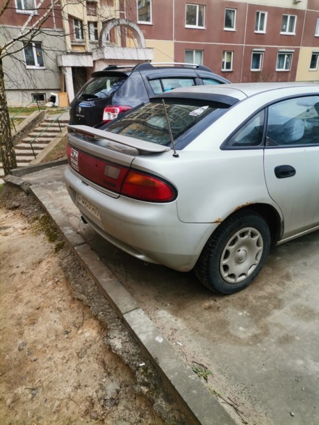 Mazda 323F, 1996 г.