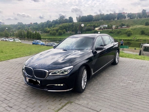 BMW 7 серия G11, 2015 г.
