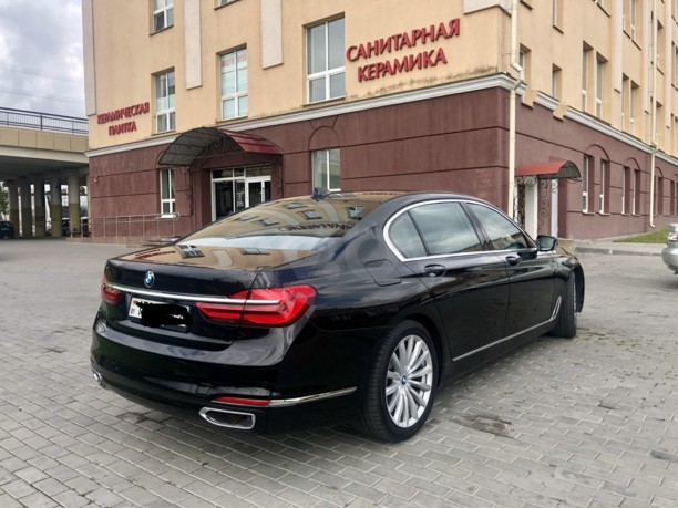 BMW 7 серия G11, 2015 г.