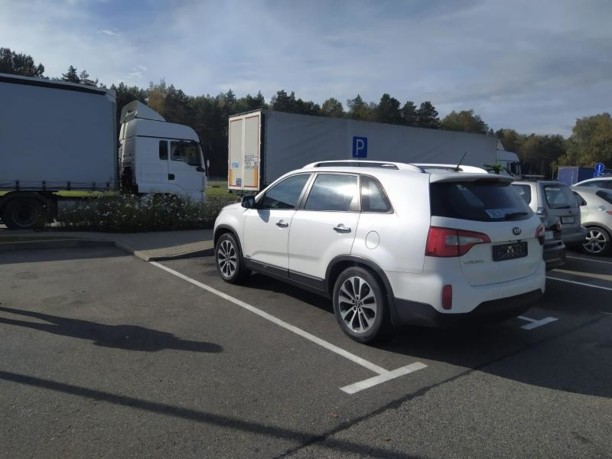 Kia Sorento II · Рестайлинг, 5 мест, 2012 г.