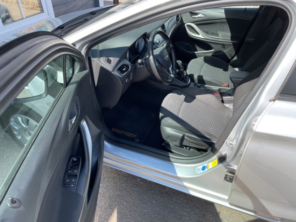 Opel Astra K, 2017 г.