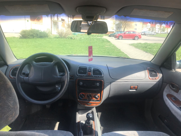 Daewoo Nubira J100, 1997 г.