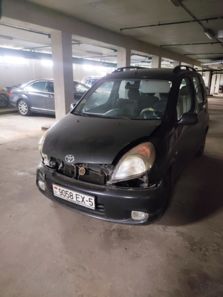 Toyota Yaris Verso, 2000 г.