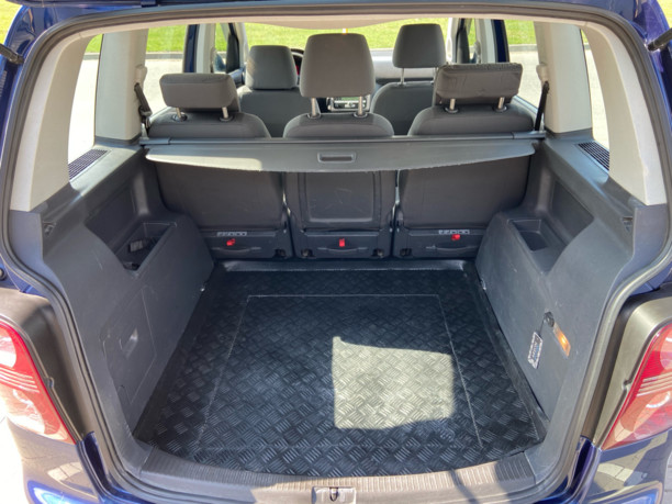 Volkswagen Touran I · Рестайлинг, 5 мест, 2008 г.