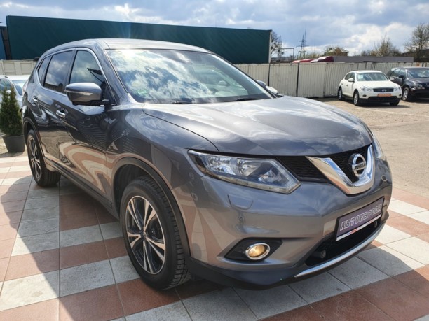 Nissan X-Trail II (T32), 5 мест, 2015 г.