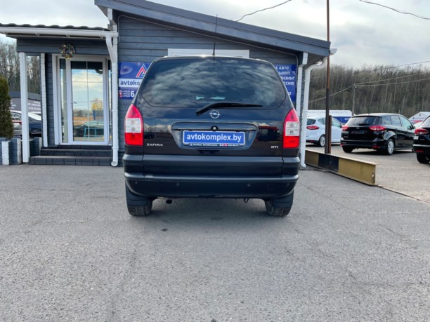 Opel Zafira A · Рестайлинг, 5 мест, 2004 г.