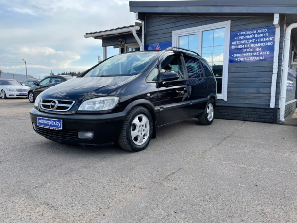 Opel Zafira A · Рестайлинг, 5 мест, 2004 г.