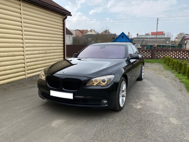 BMW 7 серия F01, F04, 2010 г.