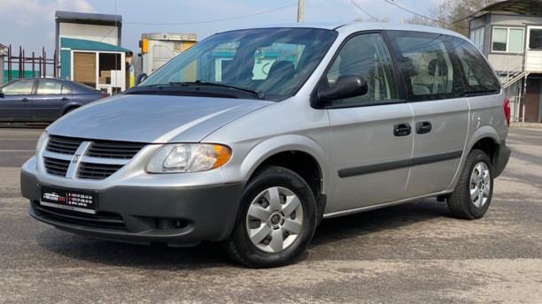 Dodge Caravan IV, 7 мест, 2005 г.